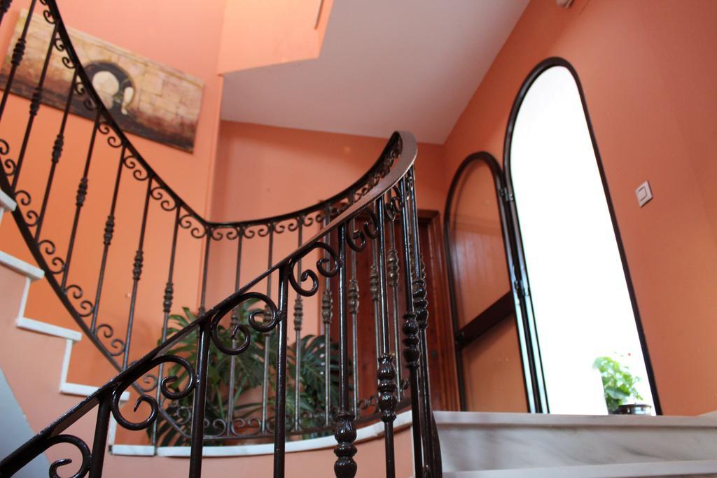 סהורה Hostal Alhambra מראה חיצוני תמונה